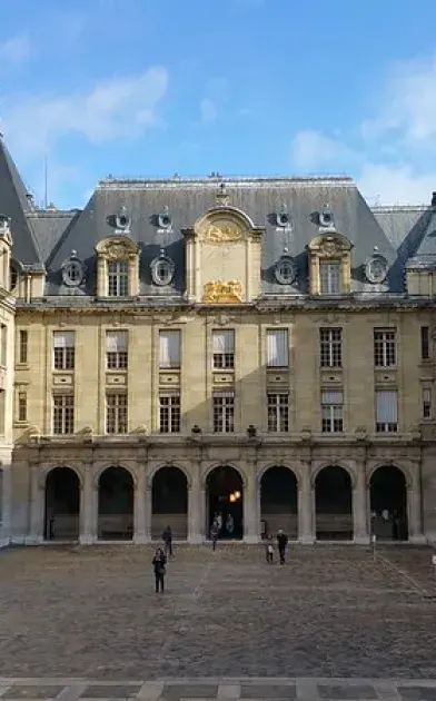 Cour de la Sorbonne